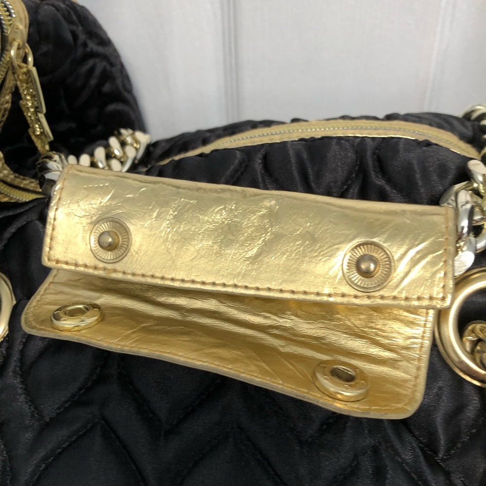 Betseyville Betsey Johnson Party Hearty Black Gold overnight Bag Quilted duffle - Picture 5 of 15
